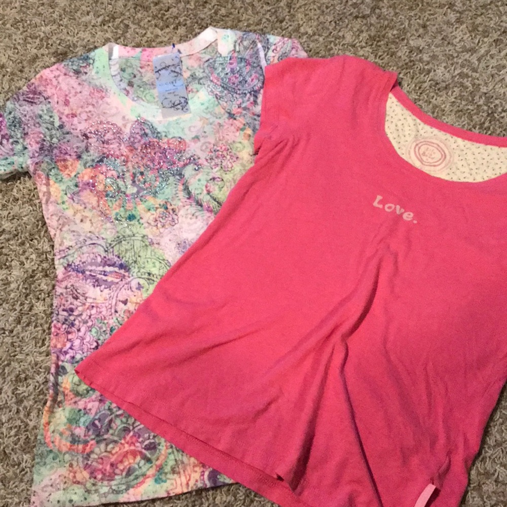 Set of 2 t-shirts